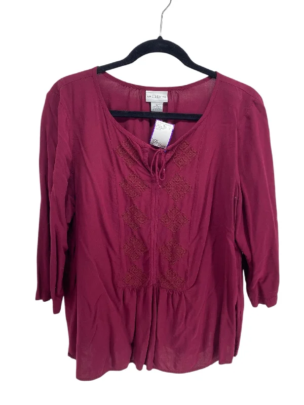 Liz Claiborne Misses Size Large Magenta LS BlouseTasseled Shirts