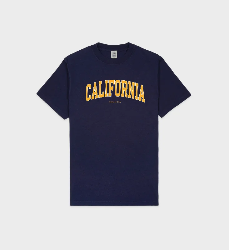 Cropped T-ShirtsCalifornia T-Shirt - Navy/Gold