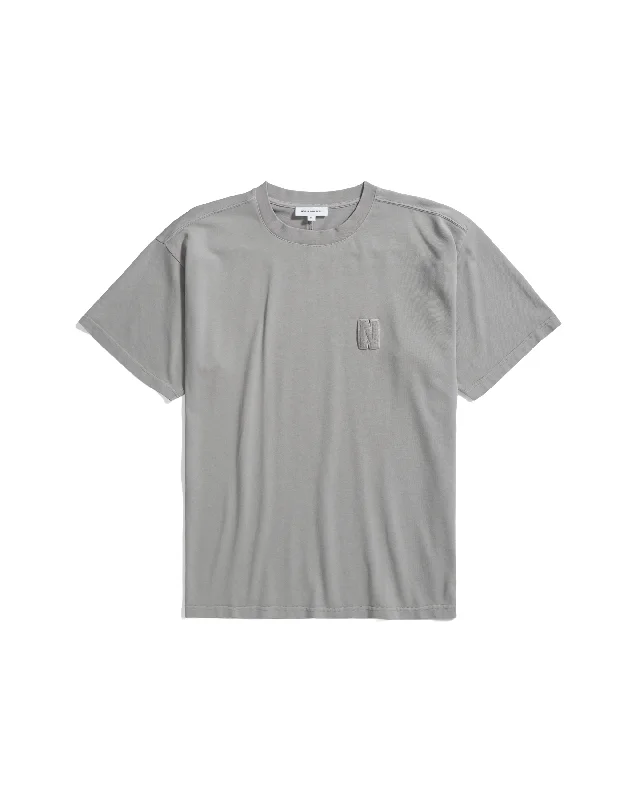 Beaded T-ShirtsSimon Heavy N Patch T-shirt - Weather Grey