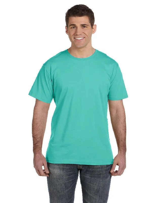 Layered T-ShirtsLAT 6901 Men's Fine Jersey T-Shirt