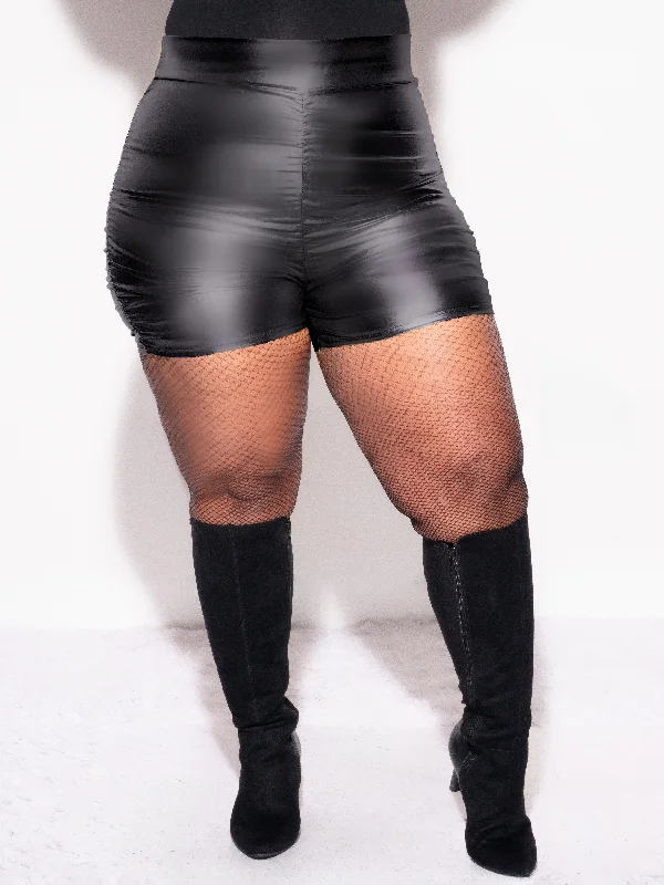 Final Sale Plus Size Faux Leather Black Shorts with Ruched Sides in BlackKnitted Shirt