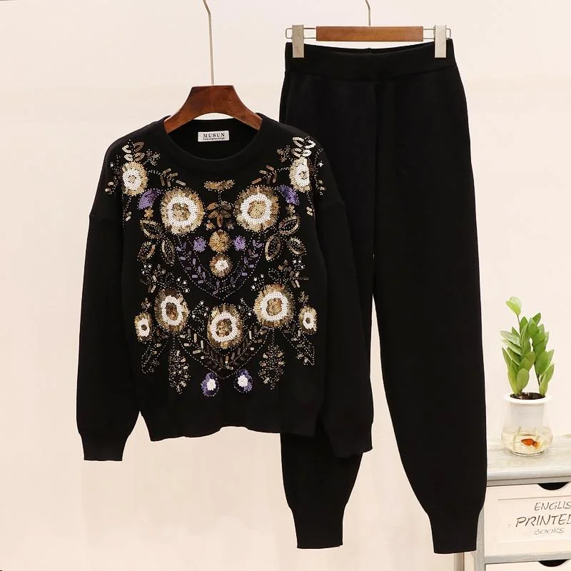 2019 New Fall Winter Women's Gray Knit Clothes Outfit Beaded Sequins Flowers Sweater+loose Casual Pants Set Woman 2 Piece SetsPainted Knit Tops