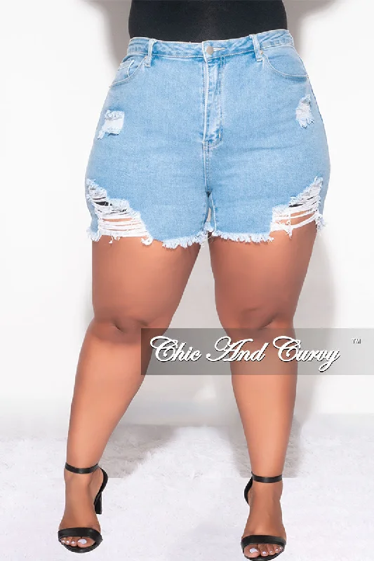 Final Sale Plus Size Distressed Shorts in Light DenimWomen's thick tops