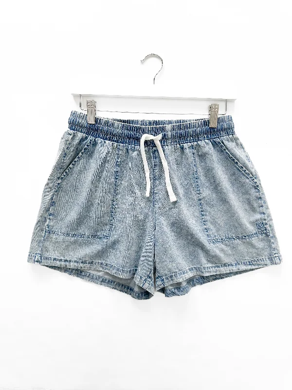 Women's Chambray Short